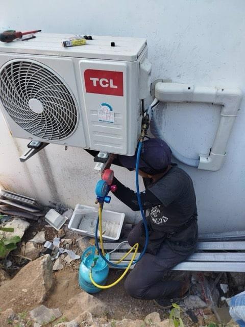 รูปงานติดตั้งแอร์ในเกาะสมุย โดยสมุยโฮมเซอร์วิส