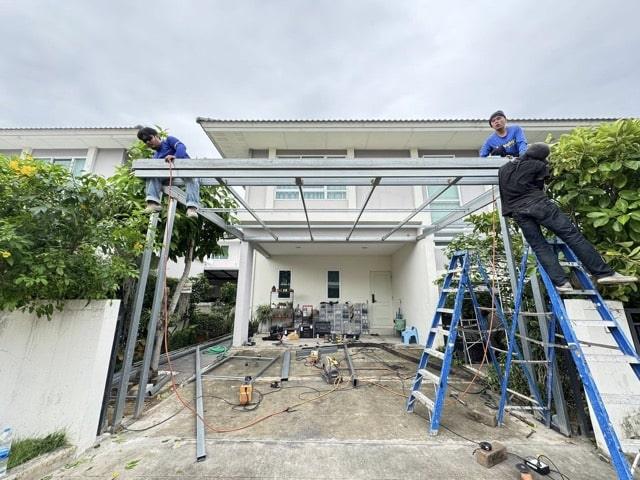 Professional front canopy installation in Koh Samui tropical home by expert contractors