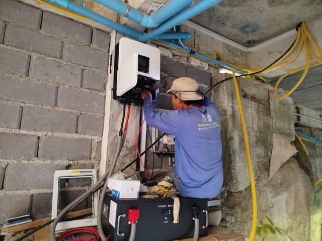 Professional home battery installation service in Koh Samui by expert technicians
